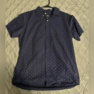 Short sleeve shirt